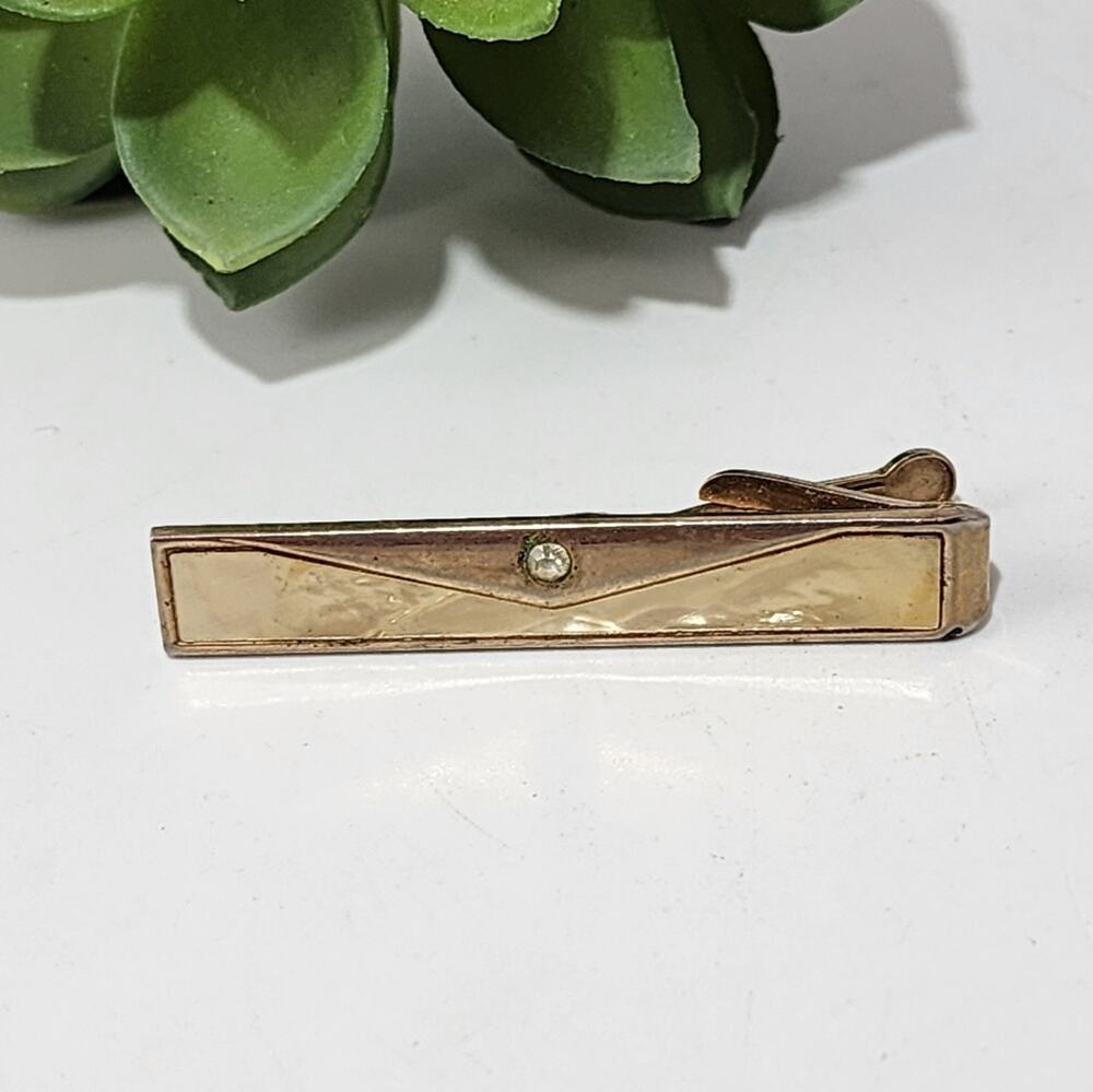 Vintage Swank Gold Tone Inlay Tie Bar